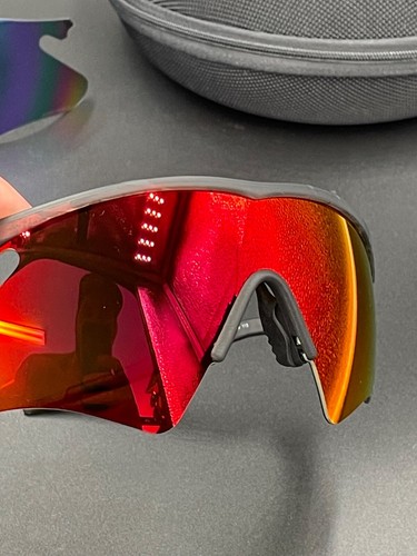 Oakley X Palace M-Frame Mumbo Shadow Camo "The Bridge" w/ Prizm Ruby/Jade Lenses - Picture 14 of 16