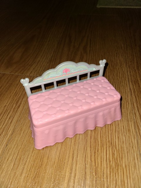 barbie daybed