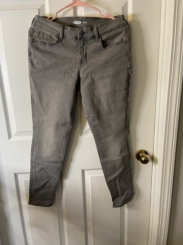 Old Navy Grey Rockstar Super Skinny Mid 