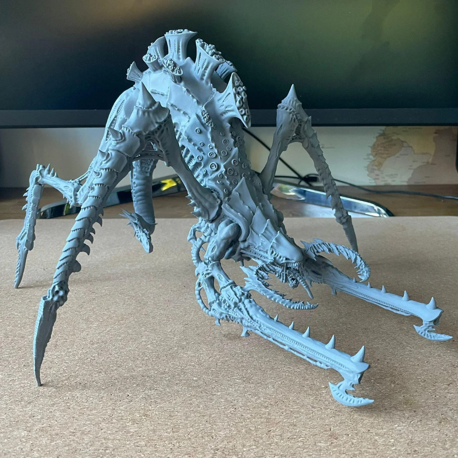 Titan Bio Tyranide fichier STL haute définition optimisé impression 3D 28mm