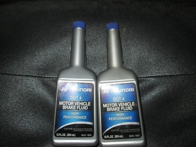 2 bottles of hyundai dot 4 brake fluid