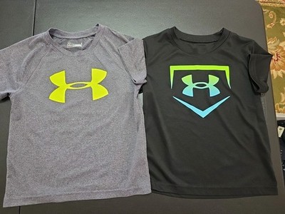 Boss Sz 4 Lot Of 2 Under Armour Shirts EXC