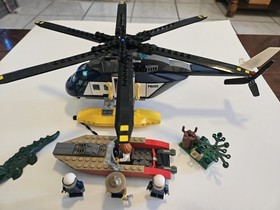 LEGO CITY: Helicopter Pursuit (60067) 100% Complete With Instructions! Retired!