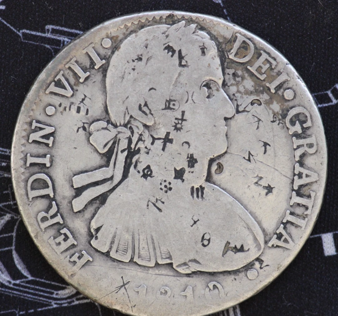 8 Reales Silver 1810 Year Colonial Mexico Coins (Pre - 1821) for