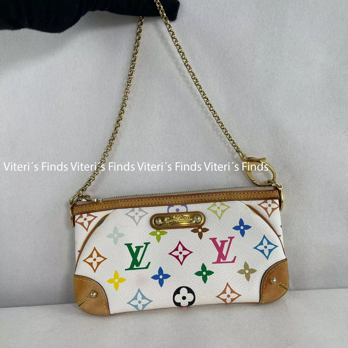 Vintage Louis Vuitton Monogram Orsay Pochette AR0035 050223 – KimmieBBags  LLC