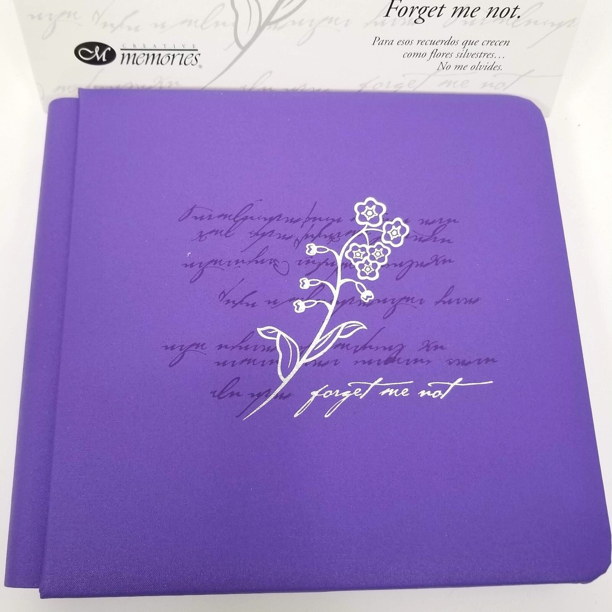 Creative Memories Collection 7X7 TRIUMPH ALBUM 12 Double Sided