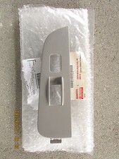 98 - 02 Toyota Corolla Passenger Side Power Window Switch Bezel Trim Gray New