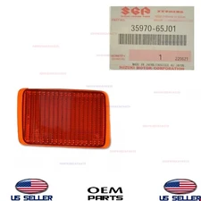 Genuine Suzuki Rear LEFT Driver Side Reflector 2006-2013 Grand Vitara 3597065J01