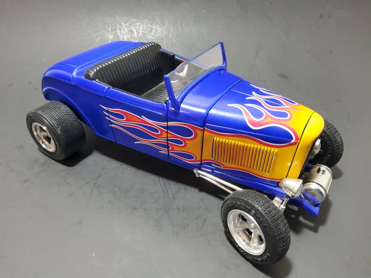 アーテル/'32 Fordフォード ホットロッド Greaseグリース 1/18 アーテル/´32 Fordフォード ホットロッド Greaseグリース 1/18