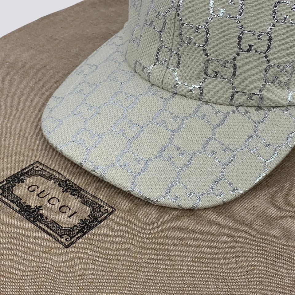 Gorra de béisbol Gucci GG con monograma plateada de lona coja blanca talla M Foto 2 de 4