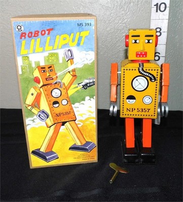 Schylling Lilliput Tin Wind-Up Robot NP5357 w/ Key & Box Retro Toy Works