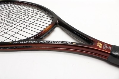 YONEX　ISOMETRIC PRO 700 LONG YONEX ISOMETRIC PRO SUPER MID TENNIS RACQUET (4 1/8) NEW GRIP