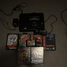 SEGA Genesis 16-Bit Console Bundle w/ Controller & Games (READ DESCRIPTION)