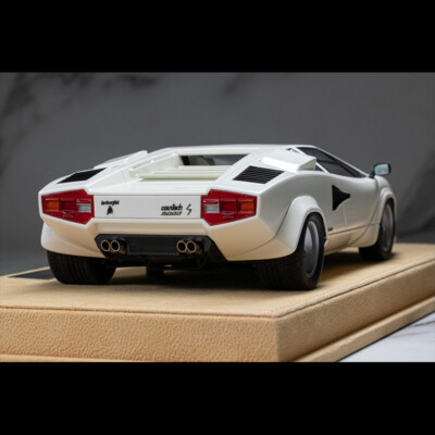Make Up Idea 1/18 Diecast Modellautos Lamborghini Countach LP5000S