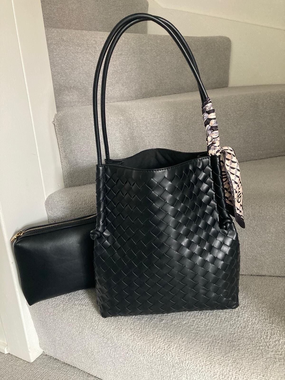 Women Woven  Shoulder tote Bag with pouch