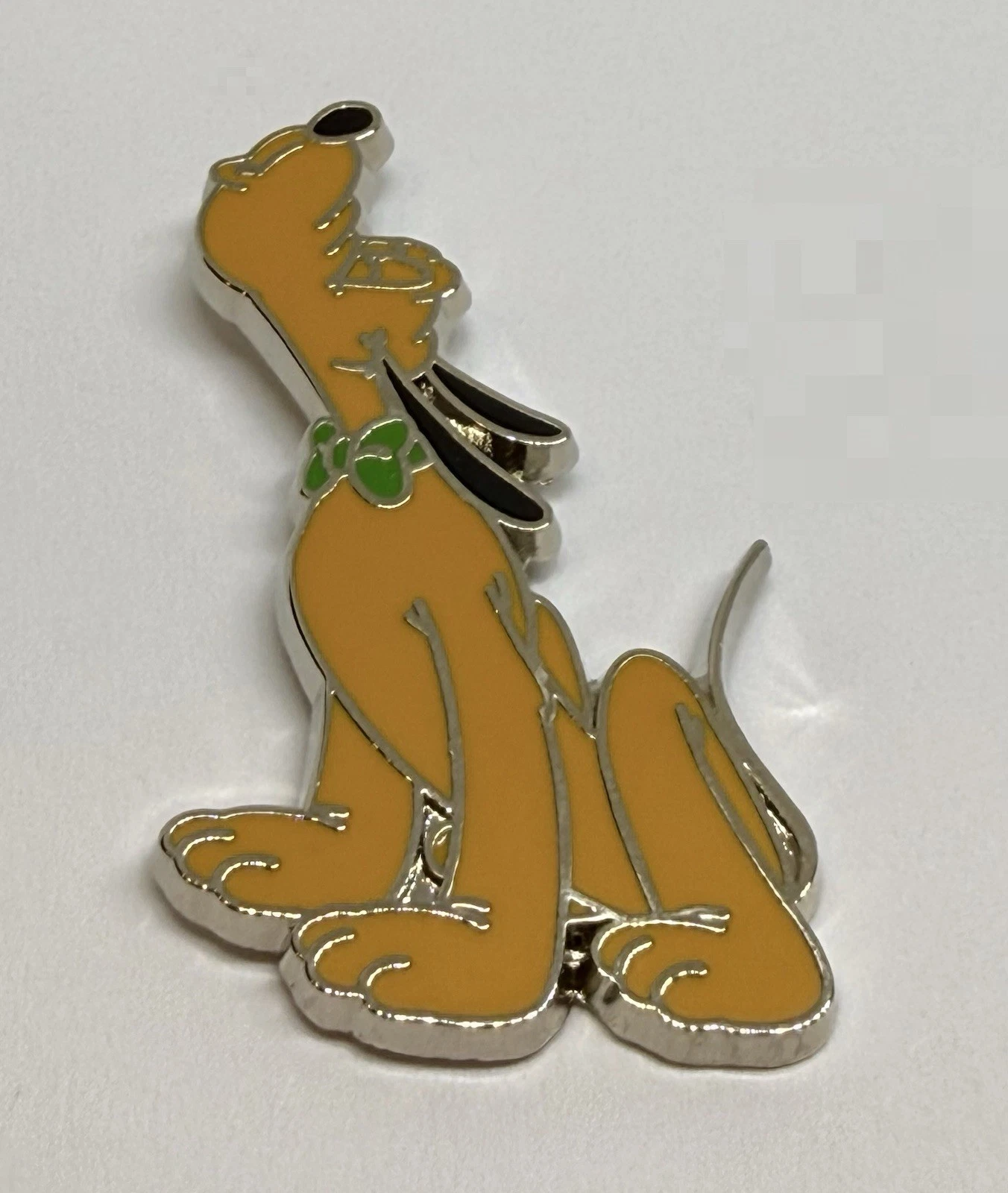 Disney Pluto Green Bowtie Howling Dapper Dans Quartet Lapel Pin (P236)