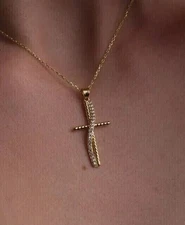 1Ct Round Cut Simulated Diamond Religious Cross Pendant 14k Yellow Gold Plated