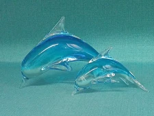 Fifth Avenue Crystal Glass Mama & Baby Dolphin ~ Hand Blown Figurines Blue/Clear