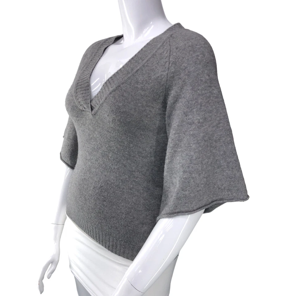 Suéter Michael Stars para mujer talla única cuello en V recortado lana cachemir manga campana  Foto 4 de 4