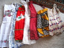 7 Vntg Aprons- Geese Floral Xmas Country Rick Rack Pockets 5 Bibs 2 Half REDUCED