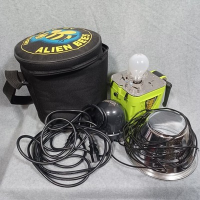 Alien Bees B800 Flash Monolight Paul C Buff w/ Power & Sync Cords, Carrying Case