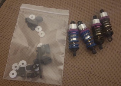 Radio-controlled car TAMIYA TRF damper Maintenance required