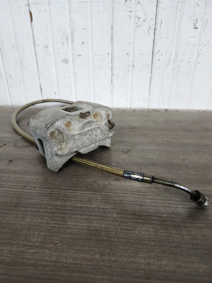 Pinza delantera izquierda *2003 Arctic Cat 400 FIS 4x4 Auto MRP Atv* Foto 2 de 4