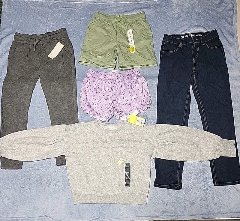 5pc Girl Cat&Jack/All In Motion Joggers, Jeans, Shorts, Sweatshirt, 8M, Lot #103