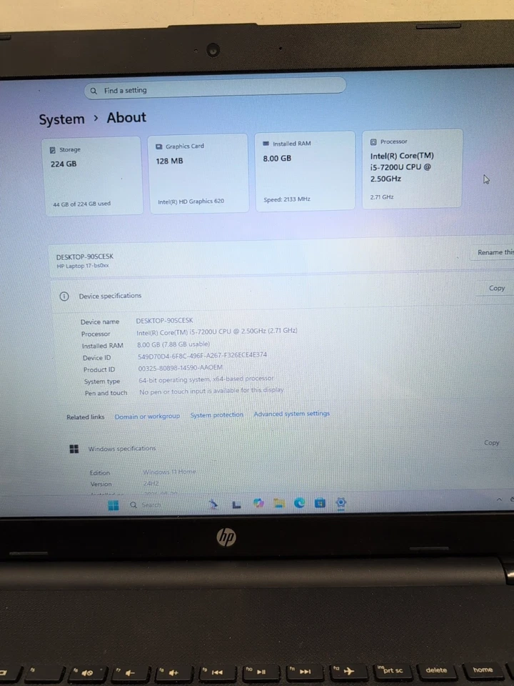  Hp 17" Laptop 17-BS0xx i5-7200U /8GB Ram/ 240GB SSD /Win11 (CRACKED, READ)- - Image 4 of 4