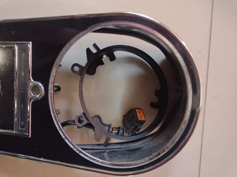 💥PANEL DE TABLERO HARLEY DAVIDSON SOFTAIL DELUXE 71273-00A OEM💥 Foto 3 de 4