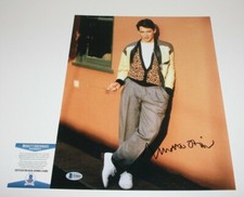 MATTHEW BRODERICK SIGNED FERRIS BUELLER'S DAY OFF 11x14 MOVIE PHOTO BECKETT COA