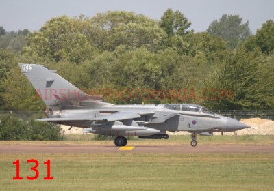 1 X PANAVIA TORNADO GR4 RAF PHOTO 11