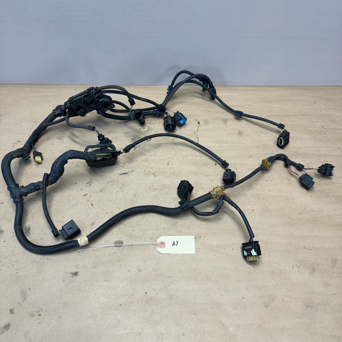 s-l1200.jpg s-l1200.jpg