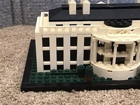 LEGO LEGO ARCHITECTURE: The White House (21006) - Incomplete