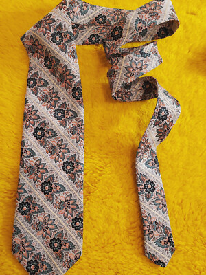 1970s VINTAGE SEARS ~ MENS DRESS TIE ~GORGEOUS DARK PEACH  display picture 3