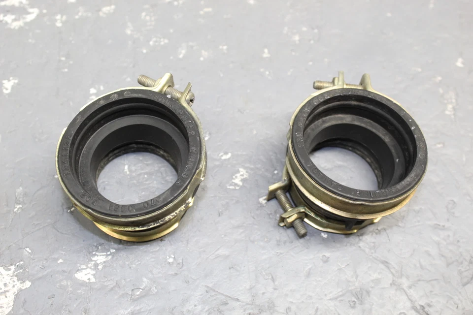 2003 POLARIS SPORT TOURING 550 ENGINE CYLINDER JOINT INTAKE BOOT - Image 2 of 4