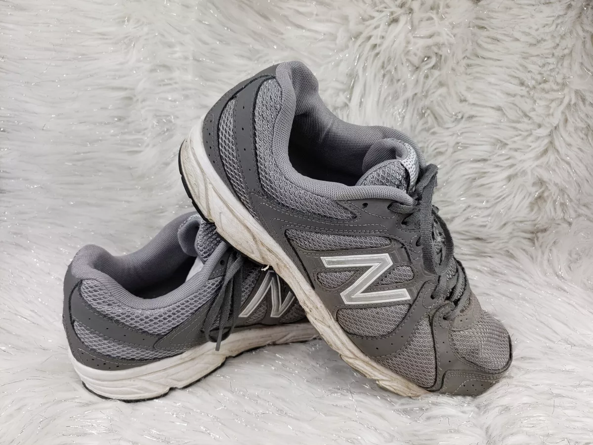 NEW BALANCE 401 Gray Casual Athletic Sneakers Size US 10 4E Wide EUR 44