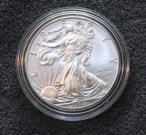 2011-W  American Silver Eagle  Coin  Uncirculated  Burnished-NO RESERVE