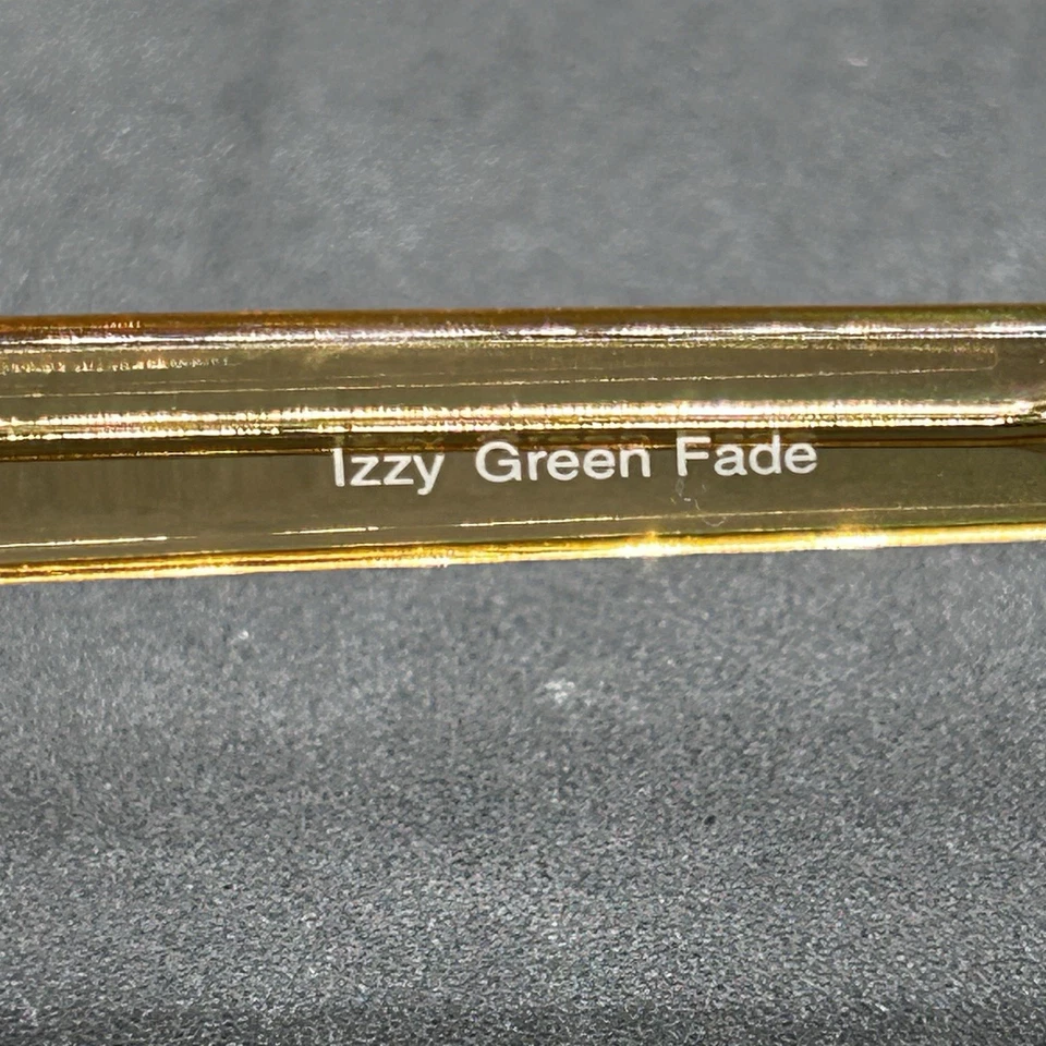 Gafas de sol Smith Izzy de colección verde desvanecido con lentes amarillas Petite 45-18-138 usadas Foto 4 de 4