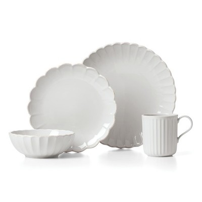 Dinnerware Set, French Perle Scallop 4-Piece Place Setting, Service For 1, Di...