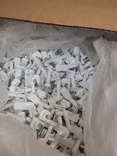 2000 Rubbermaid Plastic wire shelf drywall clips BK CLP 1/2 FLPLS