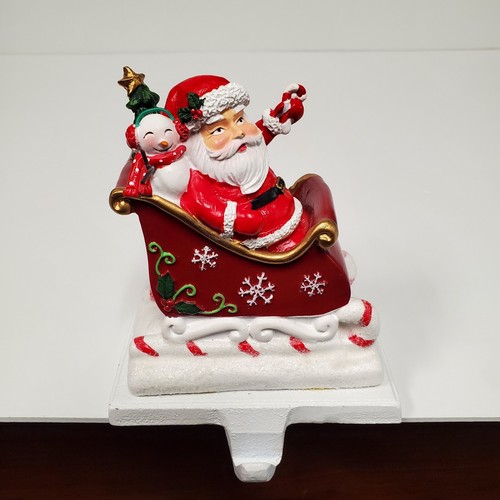Die Cast Stocking Hanger Santa in Sleigh - Picture 2 of 10