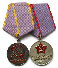 Unione Sovietica 2 X Argento Medaglia Heldenmütige Arbeit & Onorificenza IN Der