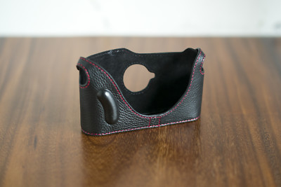 フィルムカメラ Leica MP x Leica vit half case Leica Barnack IIIF with Leica VIT half case : LEICA CASES