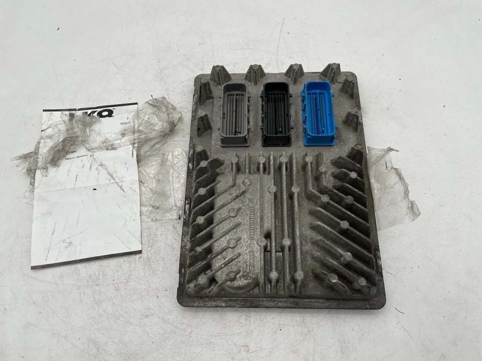 Chevrolet Tahoe 2016 motor de 5,3 L módulo de control informático ecu ecm gm fabricante de equipos originales 12673195 Foto 4 de 4