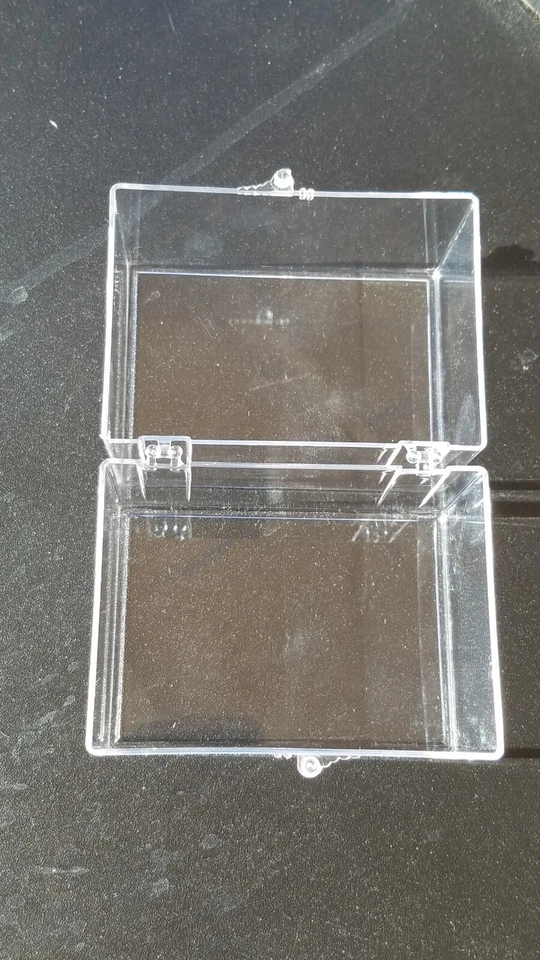 BCW 200 count plastic trading card holder - Image 3 of 4