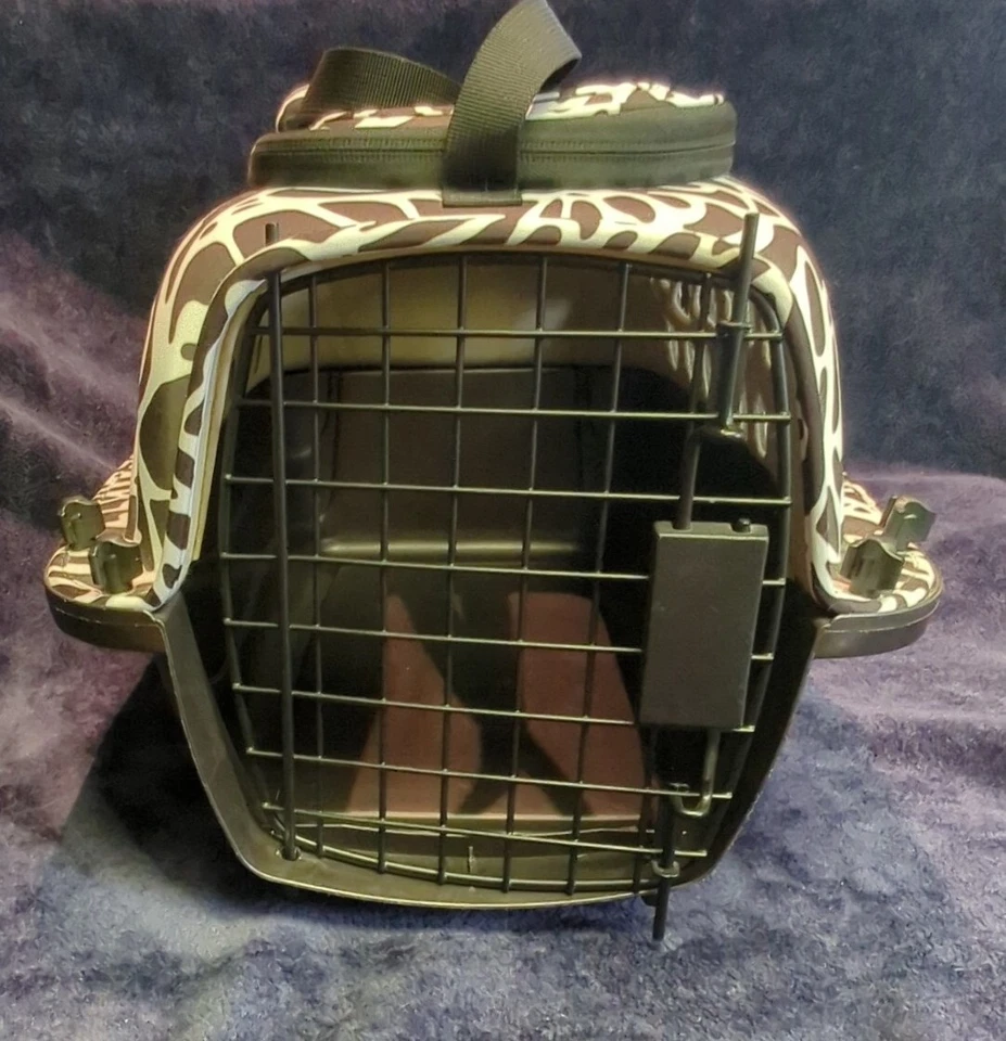 Petmate Pet Kennel Curvations híbrido 19 pulgadas Foto 2 de 4