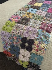 Yoyo Runner for Bed Or Table.  19"x90".  320 handmade Yo-yos