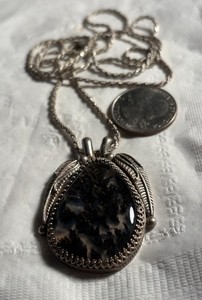 Vtg Navajo Sterling Moss Feather Pendant Necklace Signed HJU