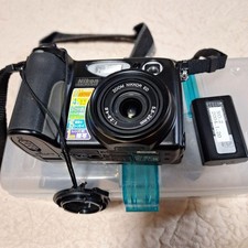 Nikon COOLPIX 5400 Compact Digital Camera with ZOOM NIKKOR ED Lens